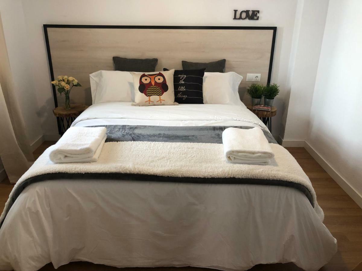 Gatu Premium Villa Aramburu, " Preferente Mayores De 25 Anos Y Familias " إل بويرتو دي سانتا ماريا المظهر الخارجي الصورة